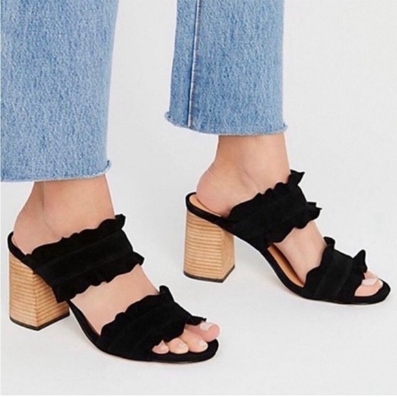 Free People Rosie Ruffle Suede Block Heels - Black - EU Size 40/ US Size 9 - Picture 9 of 10